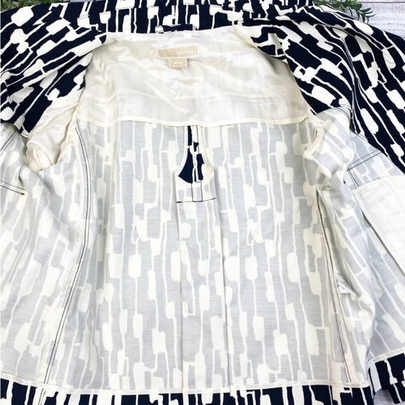Michael Kors Abstract Print Six Button Blazer Black & White Size Medium NWOT - Picture 6 of 12
